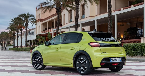 Επιδότηση τιμής για τα ετοιμοπαράδοτα Peugeot 3008 στην Ελλάδα - εικόνα 1