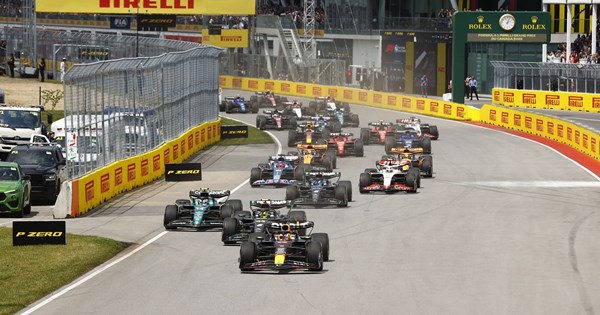 O Michael Dunlop έγραψε ιστορία στον πιο τρομακτικό αγώνα του κόσμου - εικόνα 6