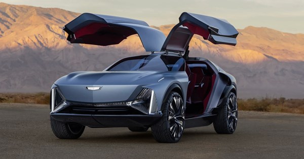 Η GM μας βάζει στη γραμμή παραγωγής της πανίσχυρης Cadillac CT5-V Blackwing (video) - εικόνα 1