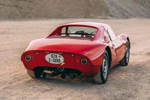 Οι Κινέζοι αντέγραψαν μια κλασική Corvette-Είναι υβριδική και έχει βάση ένα ολοκαίνουργιο PHEV - εικόνα 1