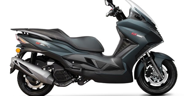 Με δυναμικό στιλ το νέο Peugeot XP 400 Allure στα μεσαία scooter - εικόνα 3