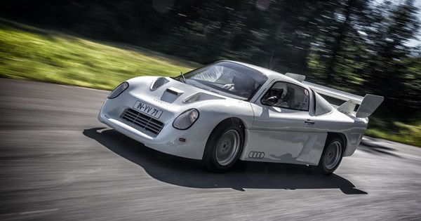 Οδηγώντας 5+1 σχεδόν αγωνιστικά αυτοκίνητα που άφησαν εποχή - εικόνα 25