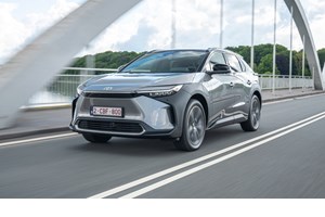 Η μεγάλη επιστροφή του Wankel: Στην παραγωγή το υβριδικό Mazda MX-30 R-EV - εικόνα 6