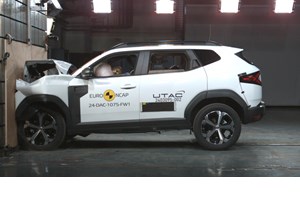 Πρεμιέρα για την Mercedes-AMG GT 63 Pro 4Matic+ (video) - εικόνα 6