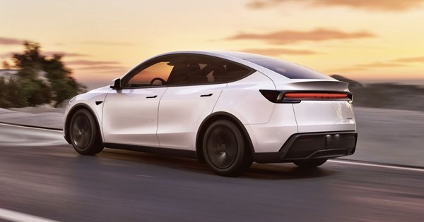 Δείτε το νέο Tesla Model Y Performance χωρίς καμουφλάζ (video) - εικόνα 1