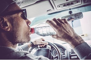 Οδήγηση με καύσωνα: Οι επίσημες οδηγίες του υπουργείου Μεταφορών - εικόνα 2