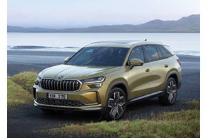 Το διθέσιο cabrio Defender είναι μια στιγμή παραφροσύνης - εικόνα 5