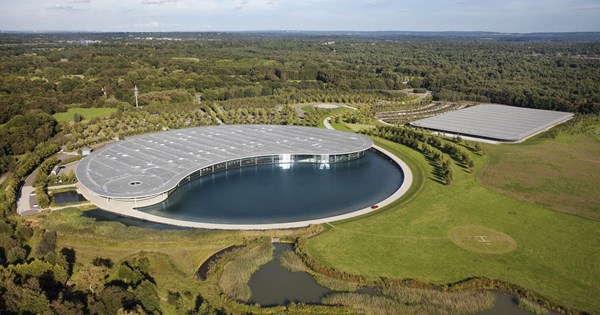 Τελικά είναι αλήθεια ότι η McLaren ετοιμάζει SUV - εικόνα 1