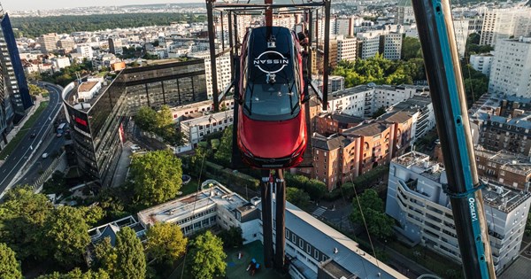 Η Bentley επανέφερε στη ζωή την παλαιότερη T-Series στον κόσμο - εικόνα 8