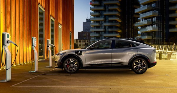 Στην Ελλάδα το plug-in hybrid Ford Ranger-δείτε τιμές - εικόνα 7