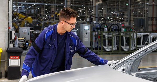 Νέοι κινητήρες δίνουν στο προσιτό ηλεκτρικό Dacia Spring τις επιδόσεις που του έλειπαν - εικόνα 9