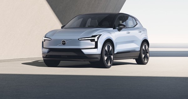 Αυτή είναι η έκδοση Cross Country του νέου Volvo EX30 - εικόνα 1