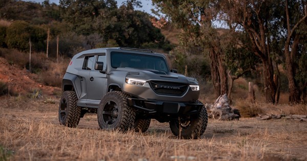 Το θωρακισμένο Rezvani Arsenal αντέχει ακόμα και σφαίρες από καλάσνικοφ (εικόνες) - εικόνα 2