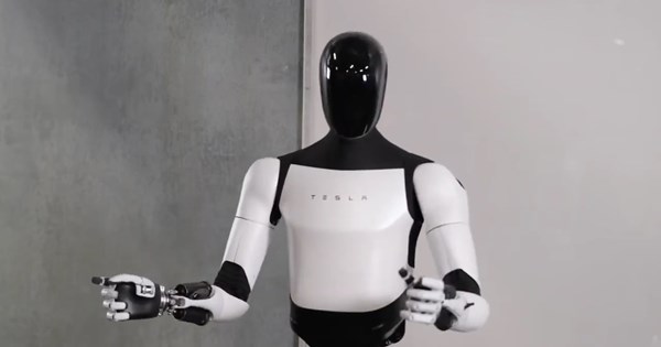 Tesla Optimus: Το ανθρωποειδές ρομπότ που μαθαίνει να οδηγεί πριν καν περπατήσει - εικόνα 2