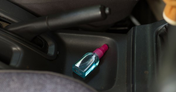 Συλλεκτικό δίδυμο Aston Martin Zagato βγαίνει στο σφυρί μισοτιμής - εικόνα 10