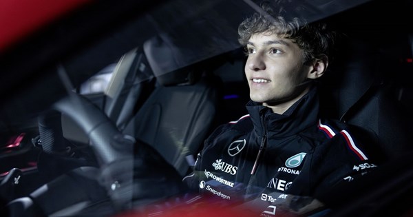 H Tesla ταράζει και πάλι τα νερά-τι ανακοίνωσε για το 2025 - εικόνα 8