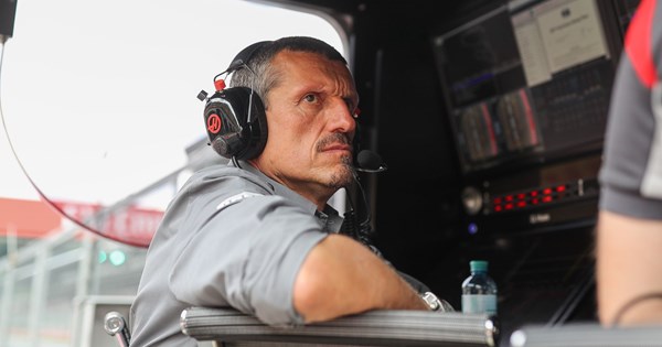 Bugatti Bolide: Βλέπουμε πρώτη φορά το διαστημικό εσωτερικό της (εικόνες) - εικόνα 8