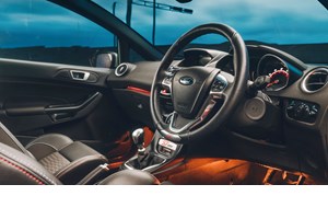 Διάσημος YouTuber θέλησε να αγοράσει το απίθανο Yangwang U9 αλλά δεν μπορούσε να το βγάλει εκτός Κίνας (video) - εικόνα 6