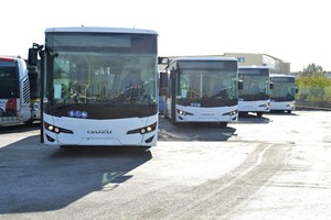 To ηλεκτρικό Range Rover δοκιμάζεται στην έρημο - εικόνα 7