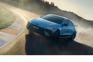 Η Cupra ξεκινά καμπάνια για να αλλάξει το λεξικό της Οξφόρδης - εικόνα 7