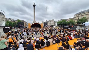 Το πρώτο βραβείο F1 Allwyn Global Community Award απονεμήθηκε στο Ολλανδικό Grand Prix - εικόνα 2