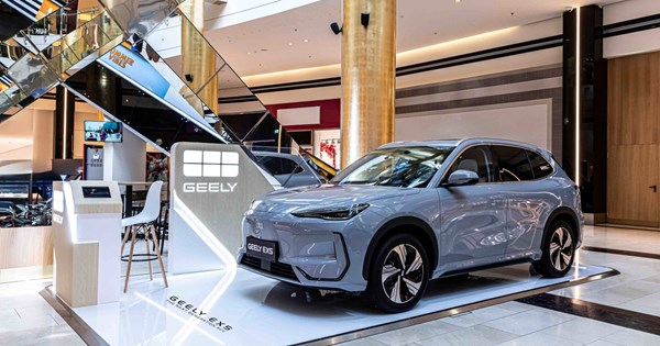 Οδηγούμε το νέο Geely EX5 που αλλάζει το τοπίο στα ηλεκτρικά SUV-Δείτε την τιμή του - εικόνα 1