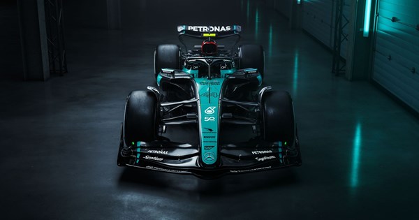 Αυτό το σκάφος είναι σχεδιασμένο να μεταφέρει αυτοκίνητα - εικόνα 5