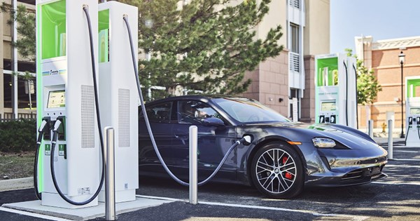 Mullen Five RS: ένα ηλεκτρικό SUV με επιδόσεις hypercar - εικόνα 7