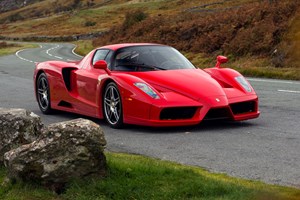 Προσφορά εκατομμυρίων για τα τρία άθικτα Tesla Roadster που βρέθηκαν σε κοντέινερ - εικόνα 3