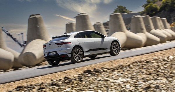 Η Jaguar ετοιμάζει ένα ριζοσπαστικό ηλεκτρικό GT και δύο ακόμα νέα μοντέλα - εικόνα 1