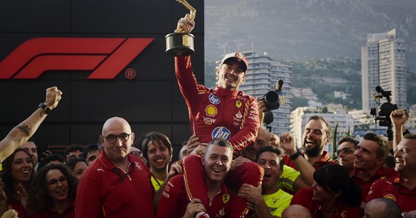 Flintoff: Το αποκαλυπτικό ντοκιμαντέρ για το ατύχημα στα γυρίσματα του Top Gear (video) - εικόνα 1