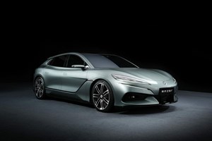 Πού θα δείτε από κοντά στην Αθήνα το νέο BYD Dolphin Surf - εικόνα 3