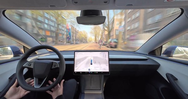 O Max Verstappen οδηγεί τη νέα έκδοση της Mustang Dark Horse (video) - εικόνα 5