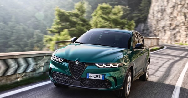 Αυτή είναι η νέα Alfa Romeo 33 Stradale ένα supercar 620 ίππων - εικόνα 10