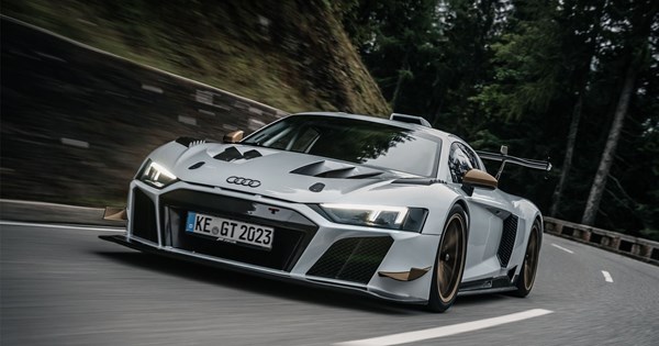 Πέντε αυτοκίνητα που δεν τα σώζει ούτε η Black Friday - εικόνα 12