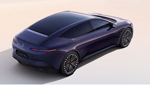 Νέα αγωνιστικά και κάπως σκοτεινά χρώματα για την Toyota - εικόνα 5