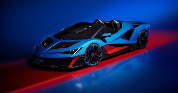 Fenomeno Roadster: Η πιο δυνατή Lambo είναι και πολύ σπάνια (εικόνες)