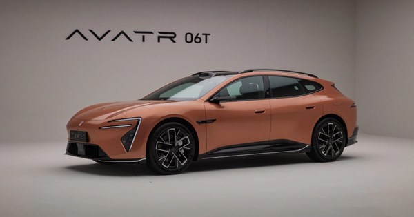 Στροφή της Peugeot στην πολυτέλεια μέσα από δύο νέα πρωτότυπα - εικόνα 6