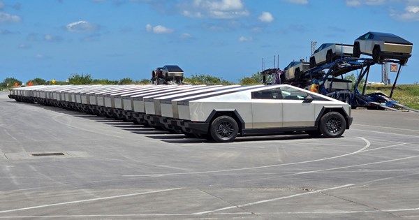 Η Αστυνομία μετατρέπει meme του Tik Tok σε καμπάνια κατά του bullying με ένα Fiat 500 - εικόνα 5