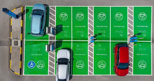 Αυτό είναι το κινεζικό μοντέλο που προκαλεί τις Rolls-Royce και Bentley - εικόνα 9