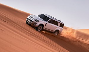 Πώς το Land Rover Defender "κανιβαλίζει" τις πωλήσεις του Discovery - εικόνα 2