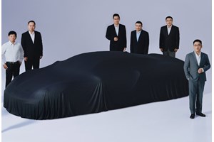 Συλλεκτικό δίδυμο Aston Martin Zagato βγαίνει στο σφυρί μισοτιμής - εικόνα 11