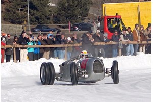 Το πιο παραδοσιακό drift που έγινε ποτέ: με άμαξα και έναν ίππο (+video) - εικόνα 1