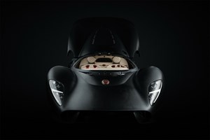 Ο ράπερ DDG έκανε δώρο στον ενός έτους γιο του Ferrari F8 Tributo (video) - εικόνα 6