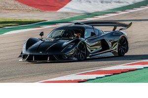 Απολαυστικός Valtteri Bottas κάνει drift με pick up 600 ίππων γιατί μπορεί (video) - εικόνα 2