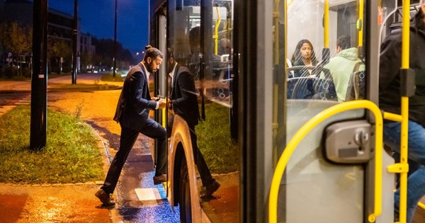 Ανάσα για τους οδηγούς: Πτώση στις τιμές των καυσίμων φέρνει η εκεχειρία - εικόνα 5