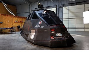 H εταιρεία που φτιάχνει τα iPhone παρουσίασε αυτοκίνητο - εικόνα 7