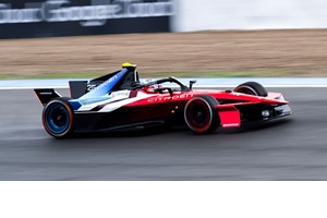 Ο Michael Jordan πανηγυρίζει σαν παιδάκι μια ακόμη νίκη στο NASCAR (video) - εικόνα 3