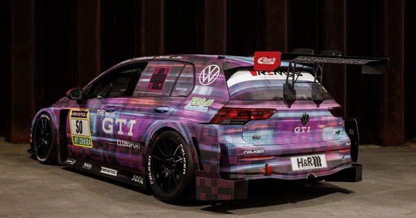 Σε διάσημη τραγουδίστρια ανήκε αυτή η Ferrari Dino 246 που πουλήθηκε για μισό εκατομμύριο ευρώ - εικόνα 8