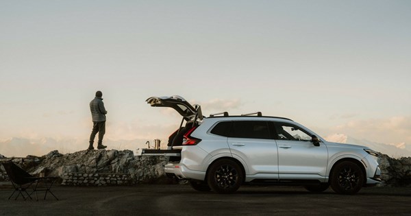 To νέο θύμα της Mansory είναι η Porsche 911 Turbo S Cabrio (εικόνες) - εικόνα 8